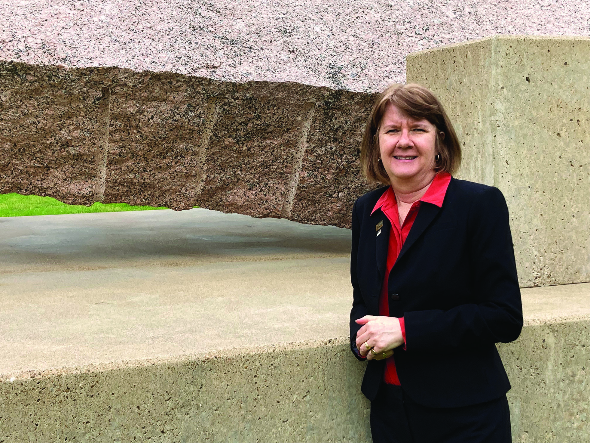 Wendy Hoenig joins the Plastics Hall of Fame Plastics News